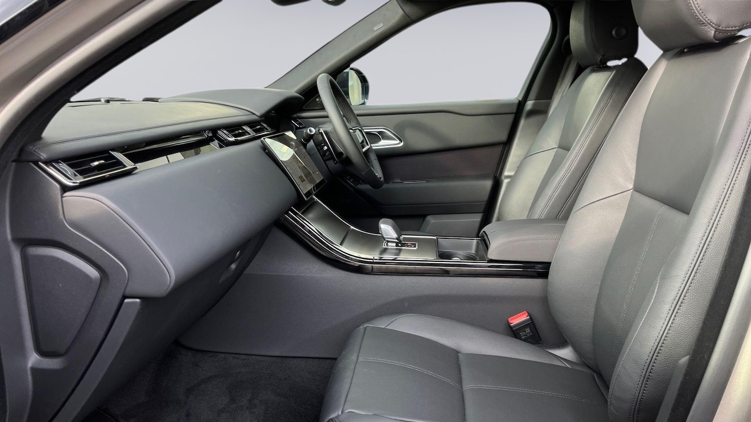 Used Land Rover Range Rover Velar 2025 for sale - 77177742: Photo 3