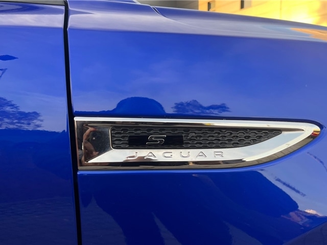 Used Jaguar E-Pace 2018 for sale - 76400324: Photo 20