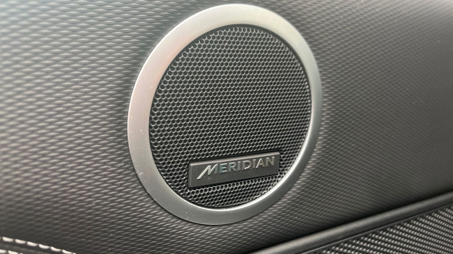 Used Land Rover Discovery 2023 for sale - 76716828: Photo 24