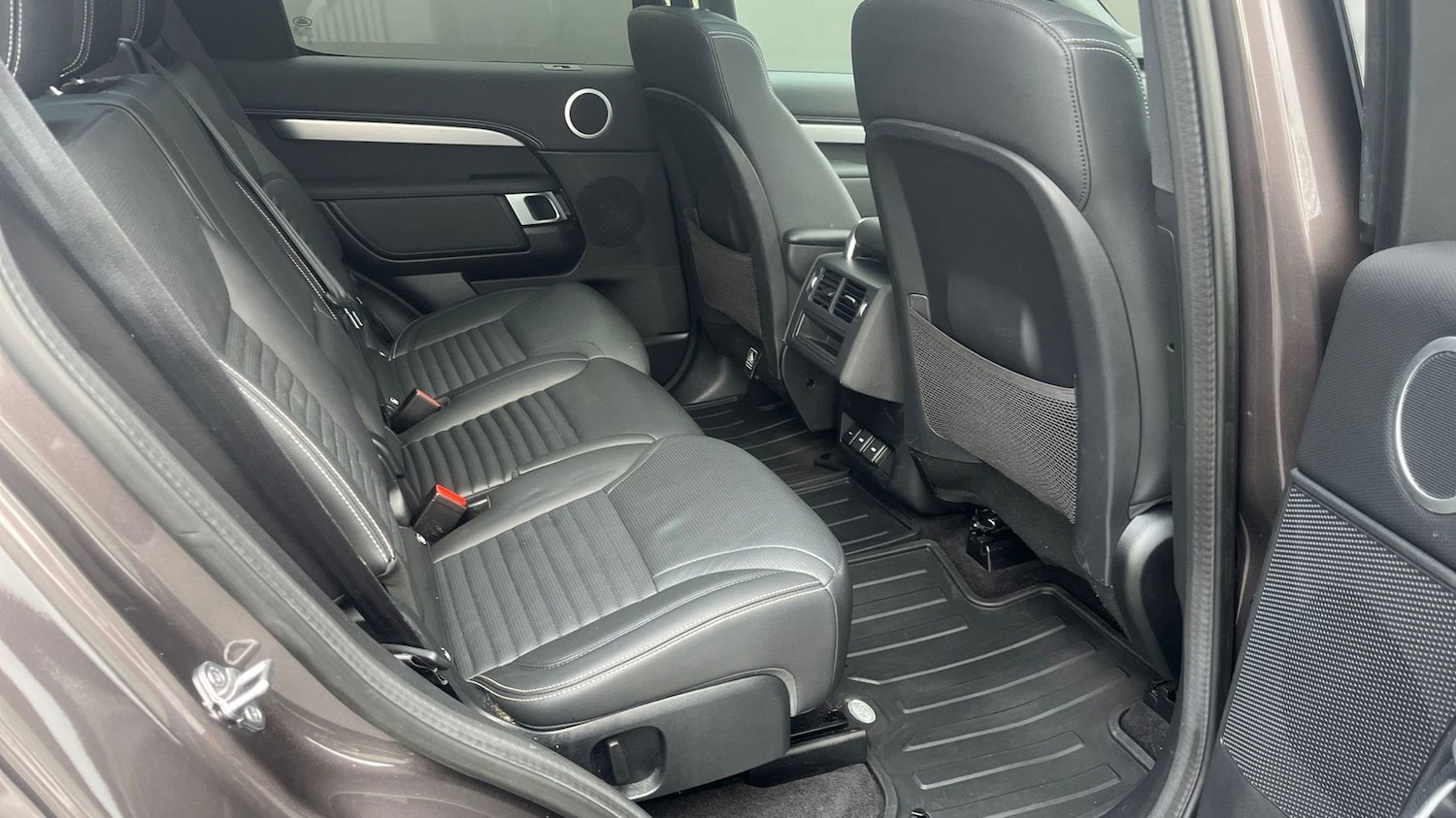 Used Land Rover Discovery 2023 for sale - 76716828: Photo 29