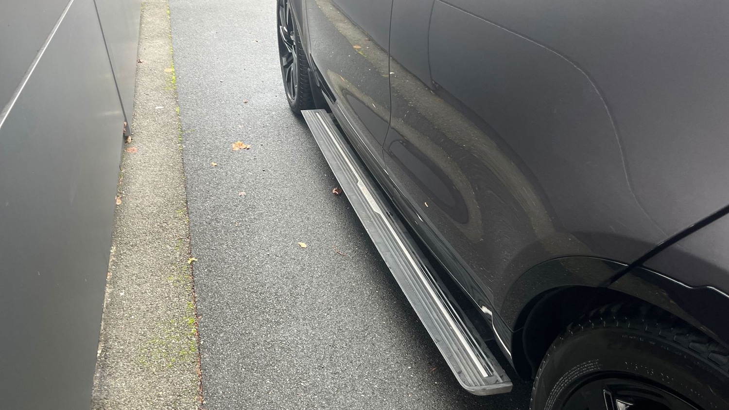 Used Land Rover Discovery 2023 for sale - 76716828: Photo 31