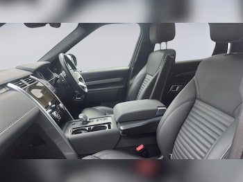 Used Land Rover Discovery 2023 for sale - 76716828: Photo