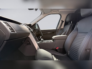 Used Land Rover Discovery 2024 for sale - 79522531: Photo