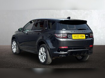 Used Land Rover Discovery Sport 2022 for sale - 77884816: Photo