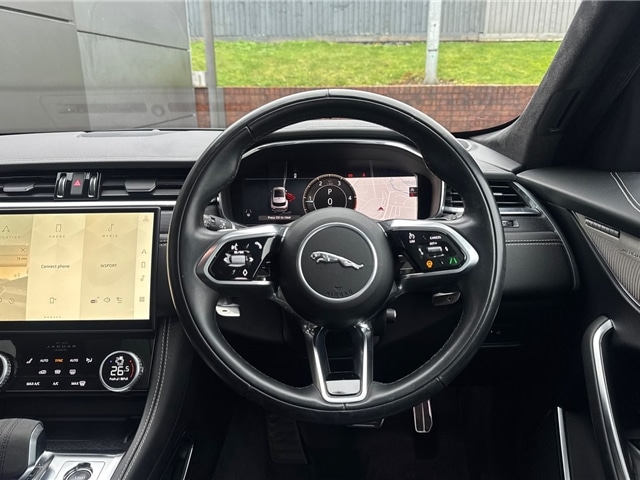 Used Jaguar F-Pace 2024 for sale - 77124668: Photo 15