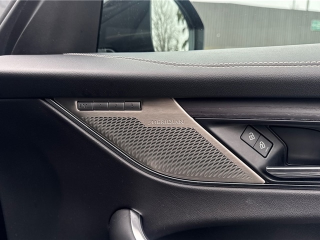 Used Jaguar F-Pace 2024 for sale - 77231630: Photo 25