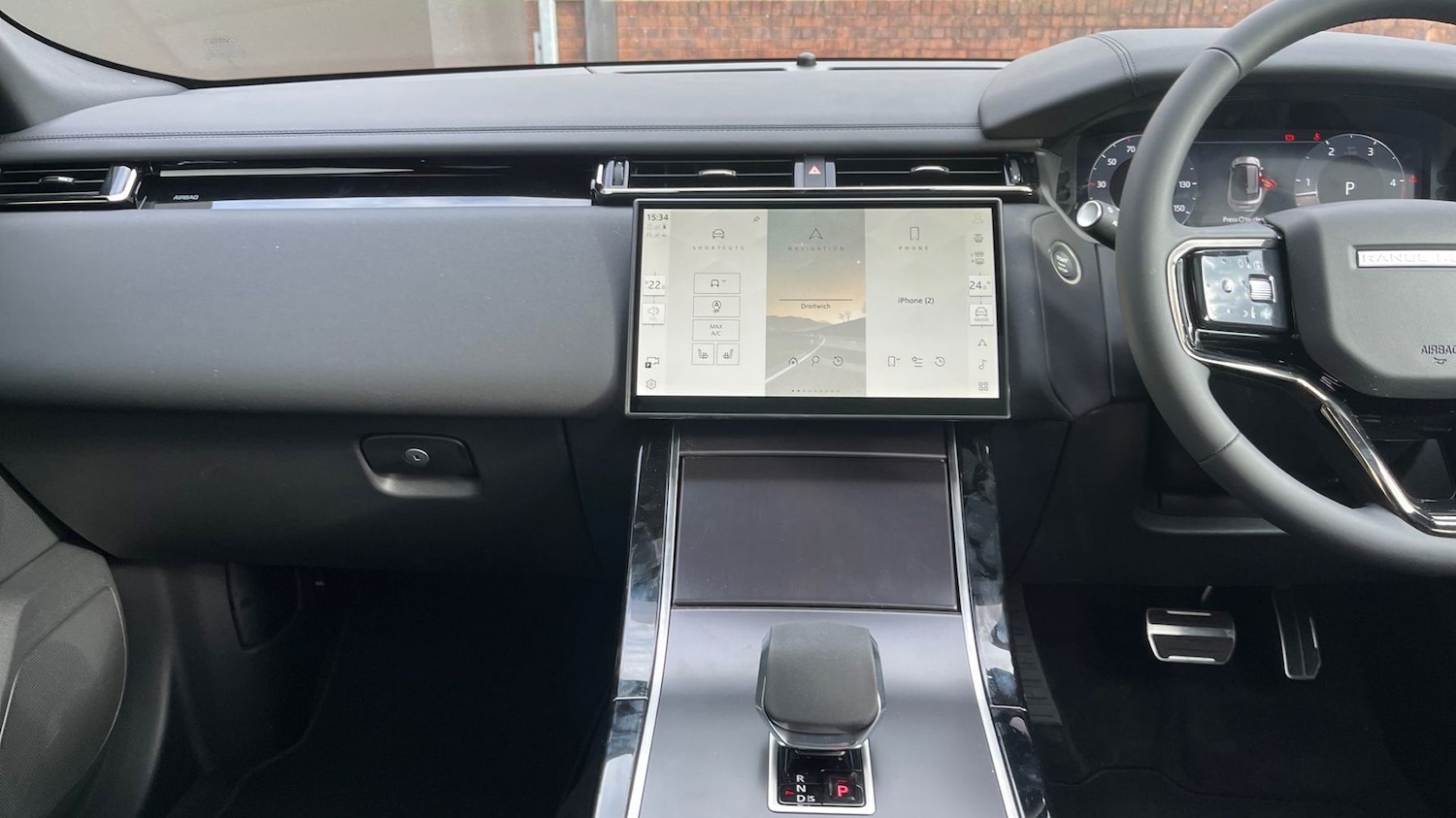 Used Land Rover Range Rover Velar 2025 for sale - 76111153: Photo 14