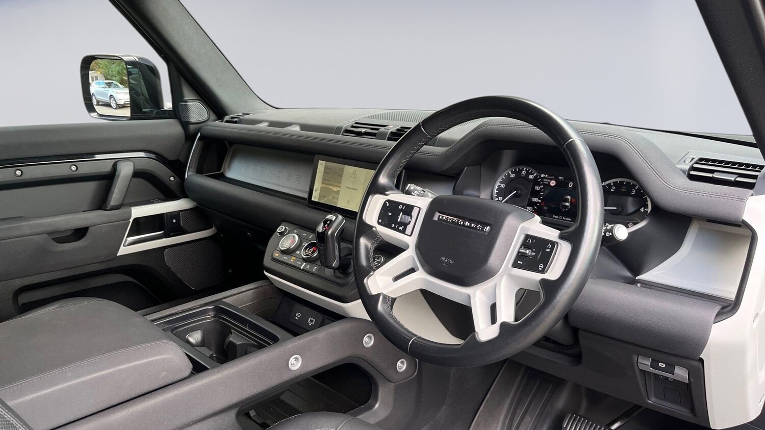 Used Land Rover Defender 2023 for sale - 76111515: Photo 9