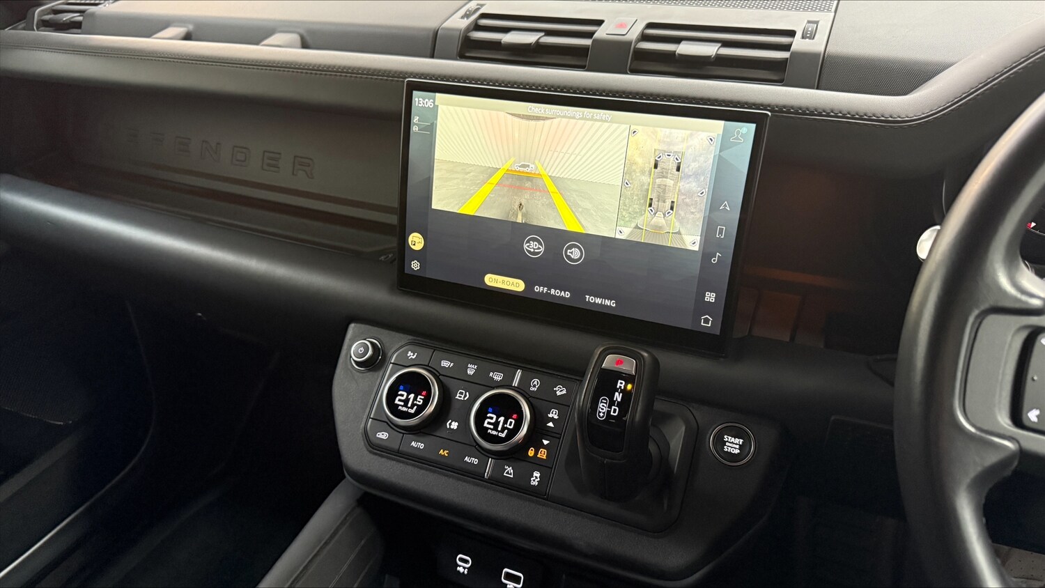 Used Land Rover Defender 2023 for sale - 77840901: Photo 12