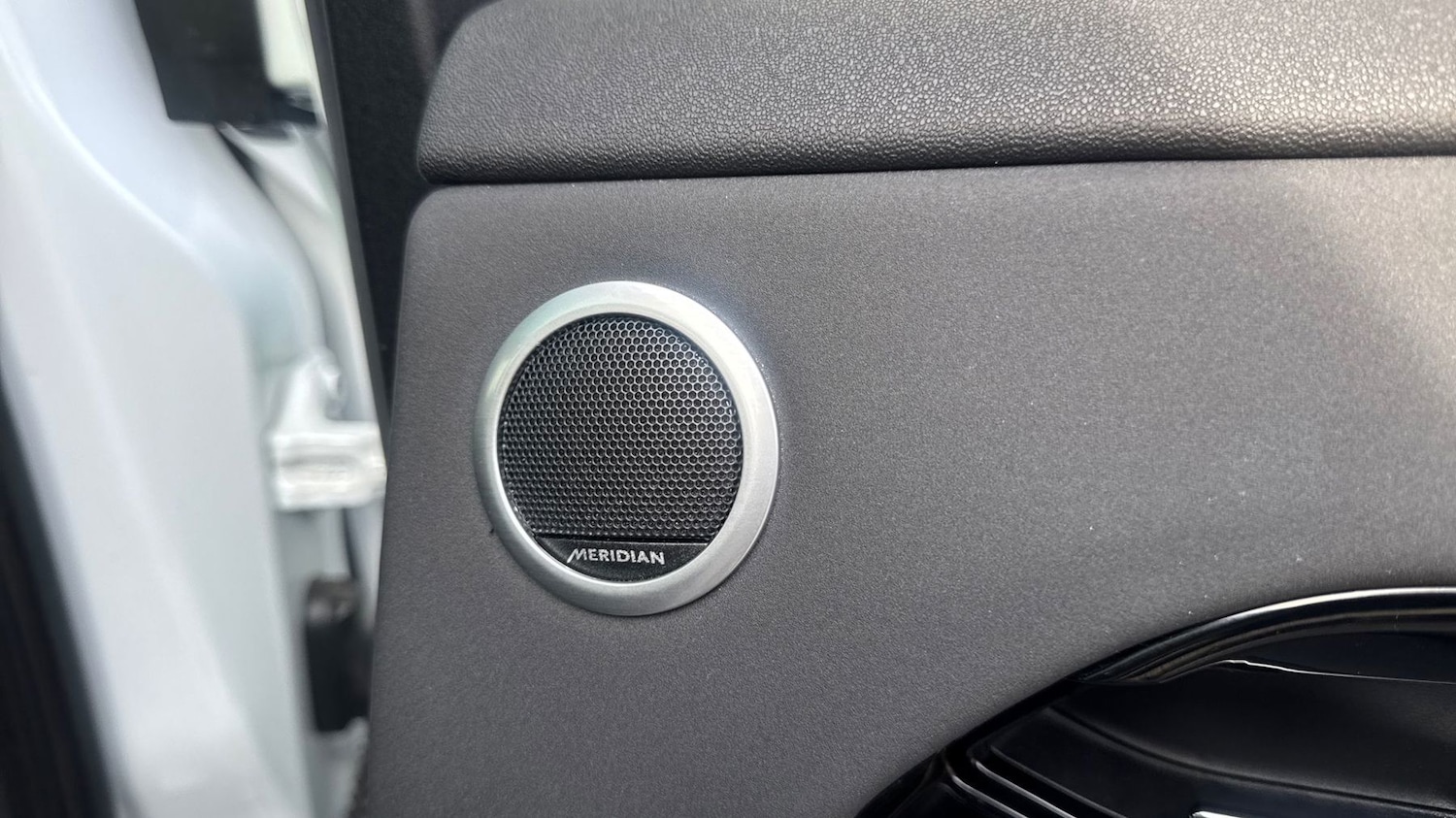 Used Land Rover Range Rover Evoque 2024 for sale - 78036212: Photo 23