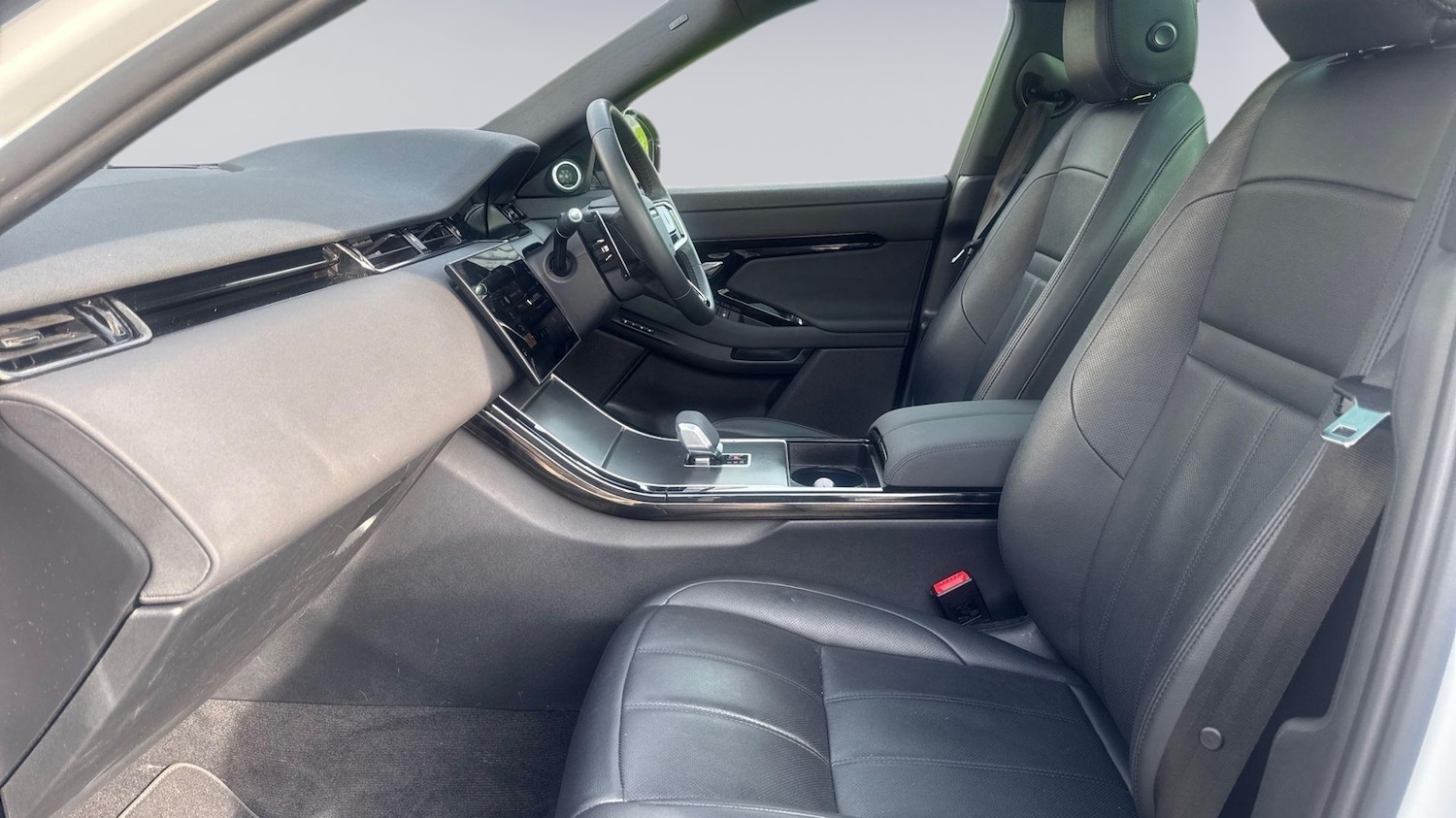 Used Land Rover Range Rover Evoque 2024 for sale - 78036212: Photo 3