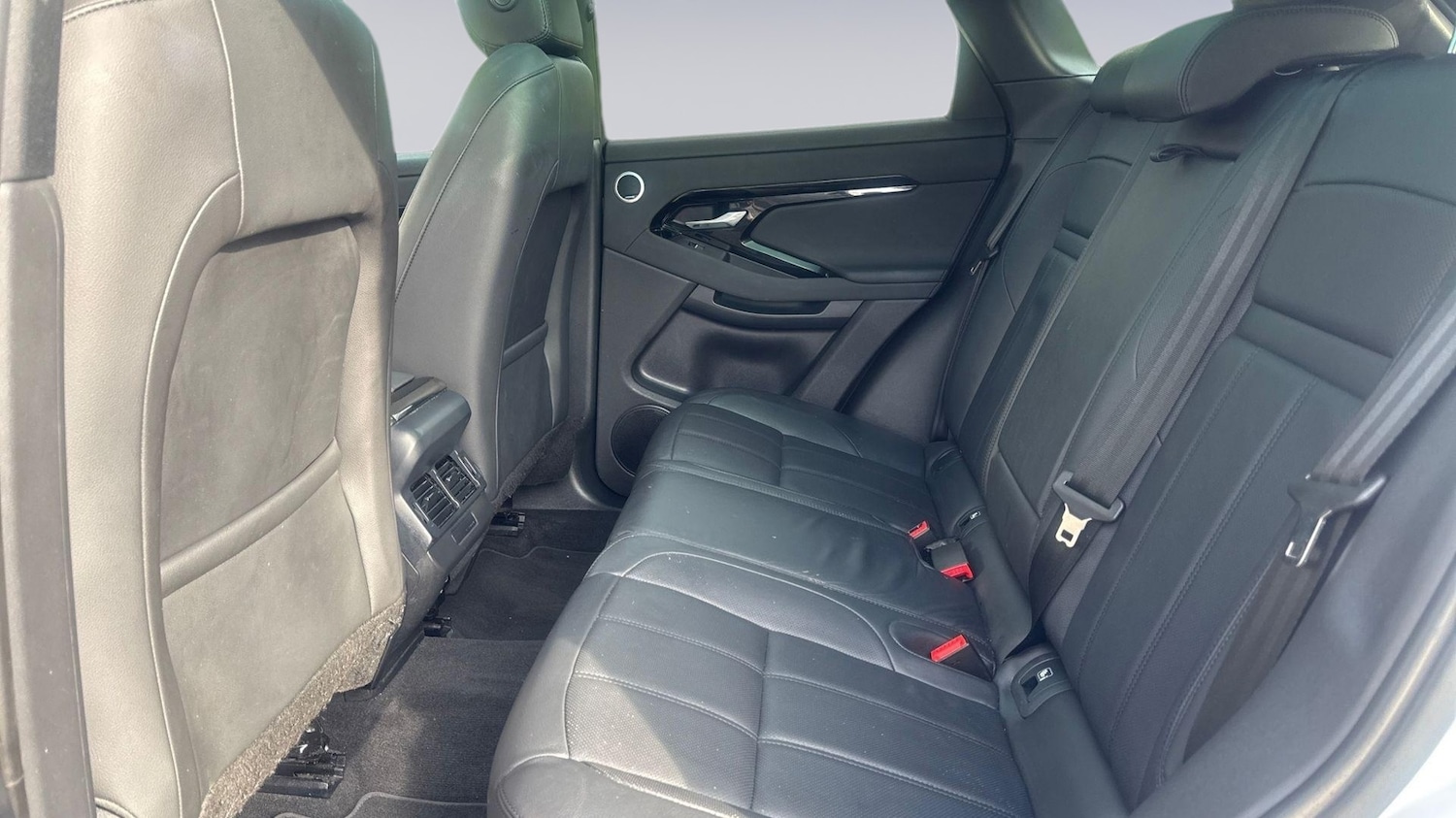 Used Land Rover Range Rover Evoque 2024 for sale - 78036212: Photo 4