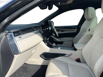 Used Jaguar F-Pace 2024 for sale - 75698093: Photo