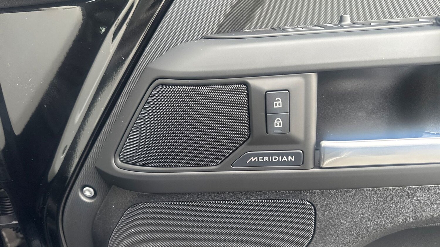 Used Land Rover Defender 2025 for sale - 77959276: Photo 24