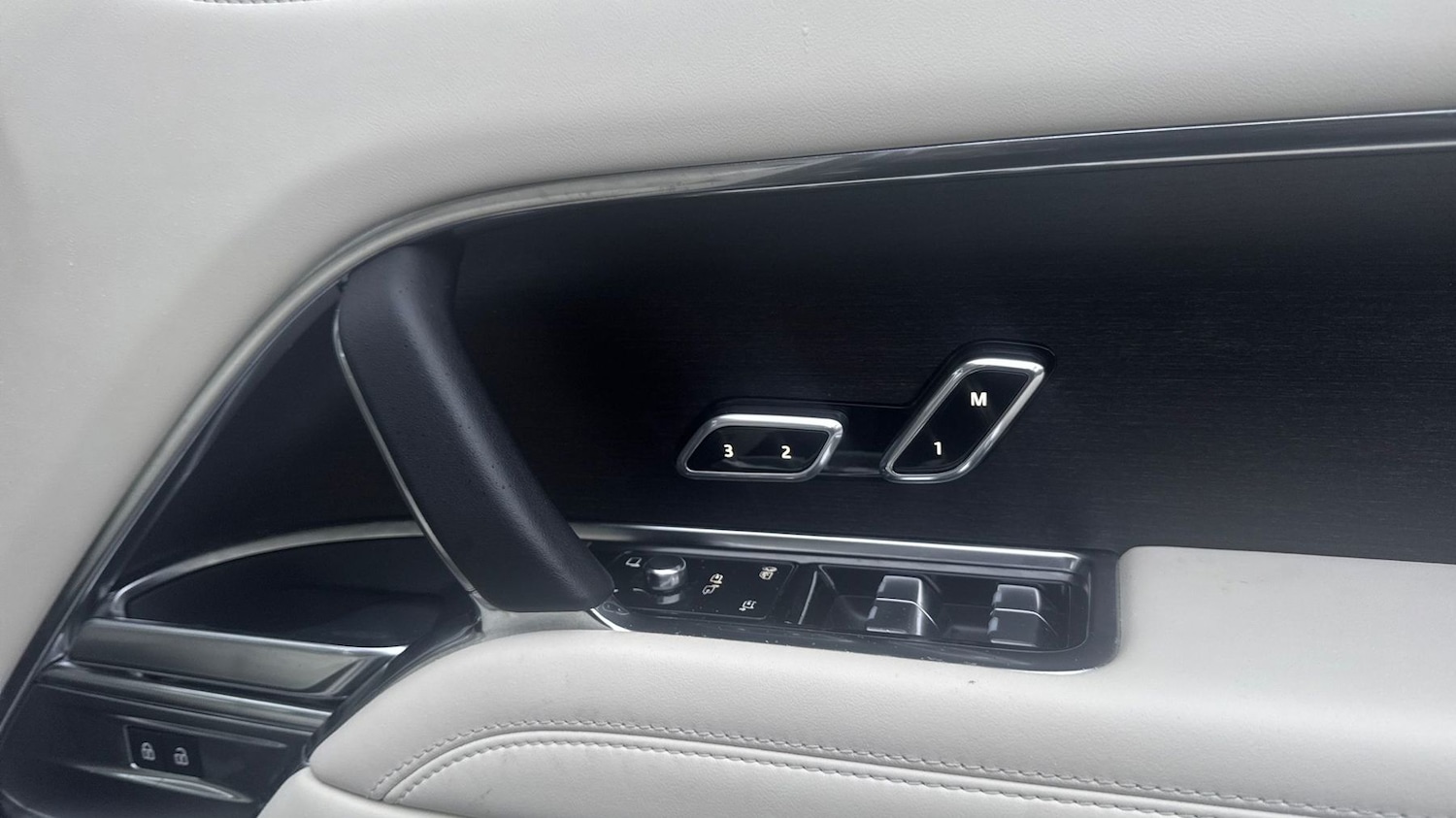 Used Land Rover Range Rover 2023 for sale - 77397102: Photo 23