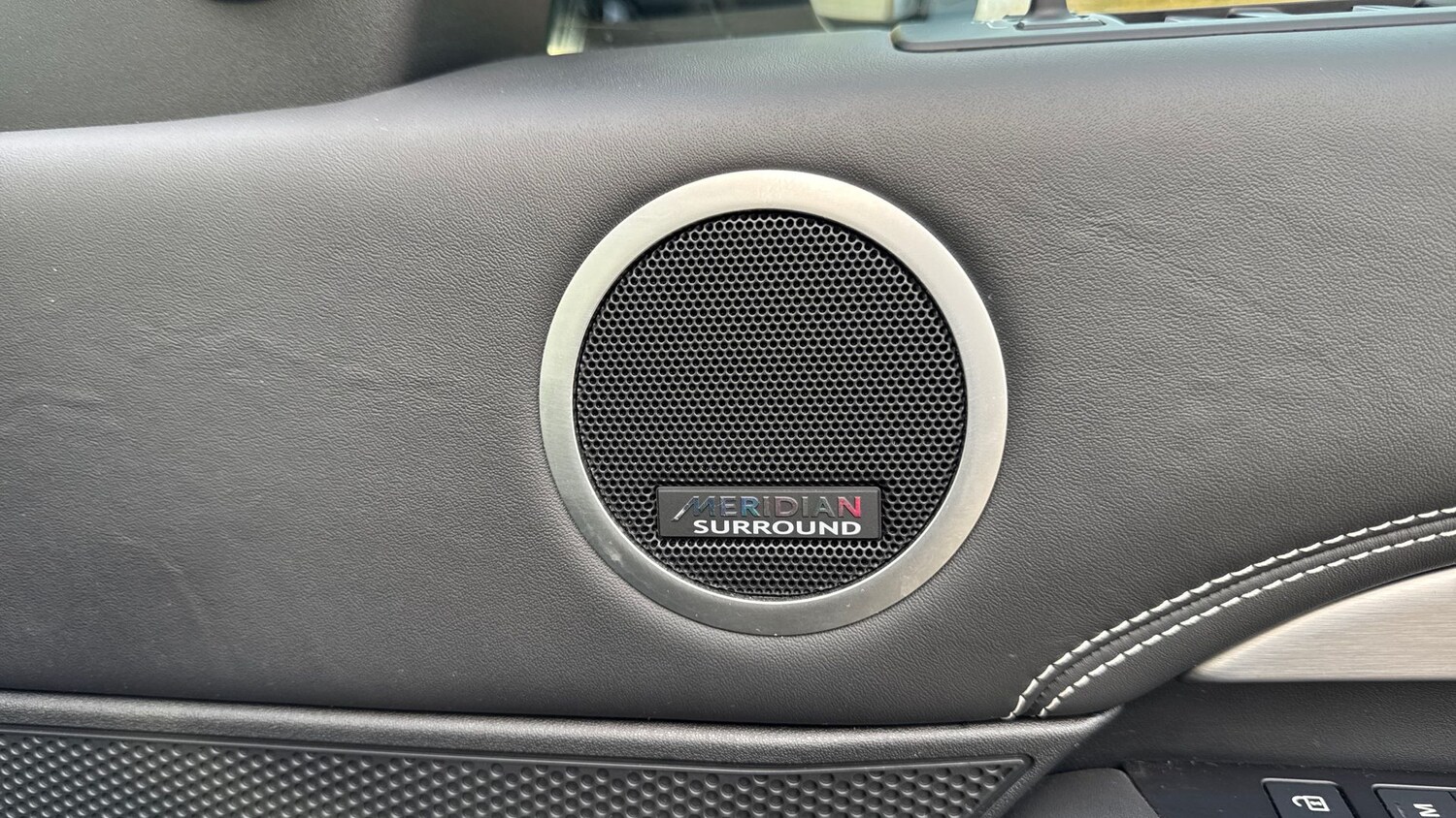 Used Land Rover Discovery 2023 for sale - 77785631: Photo 22