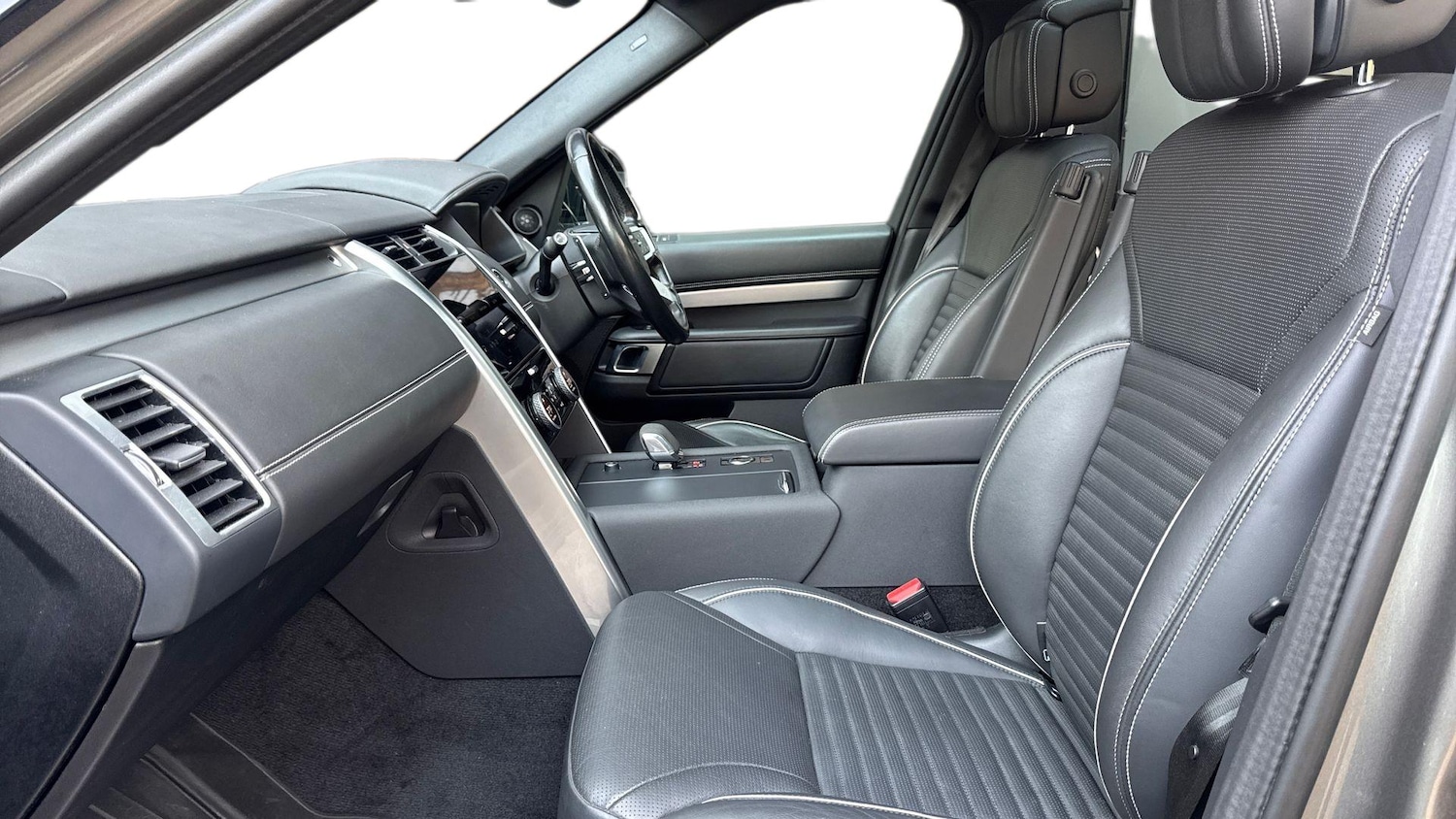 Used Land Rover Discovery 2023 for sale - 77785631: Photo 3