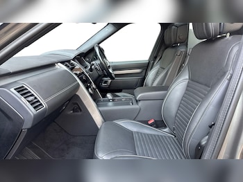 Used Land Rover Discovery 2023 for sale - 77785631: Photo