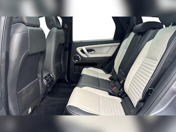 Used Land Rover Discovery Sport 2023 for sale - 77959326: Photo