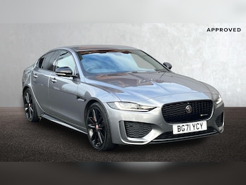 2021 (71) - 2.0 D200 R-Dynamic Black 4dr Auto