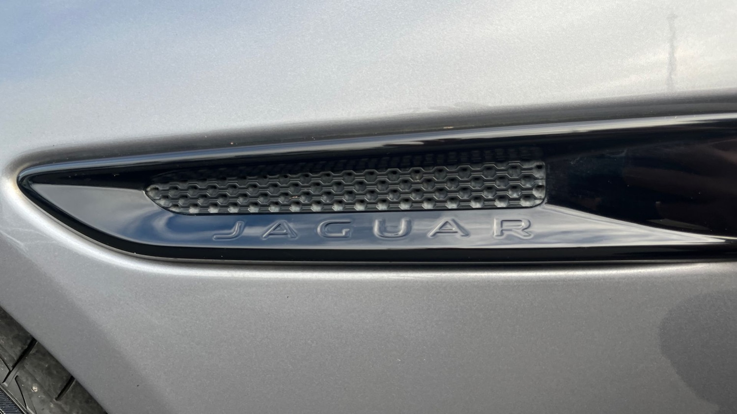 Used Jaguar XE 2021 for sale - 77177555: Photo 20