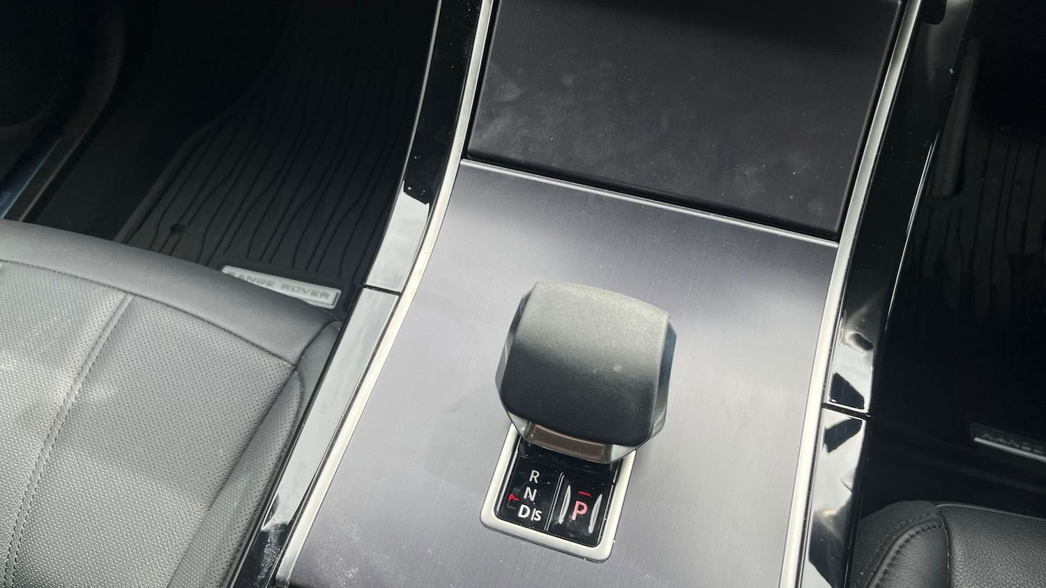 Used Land Rover Range Rover Evoque 2025 for sale - 76111221: Photo 13