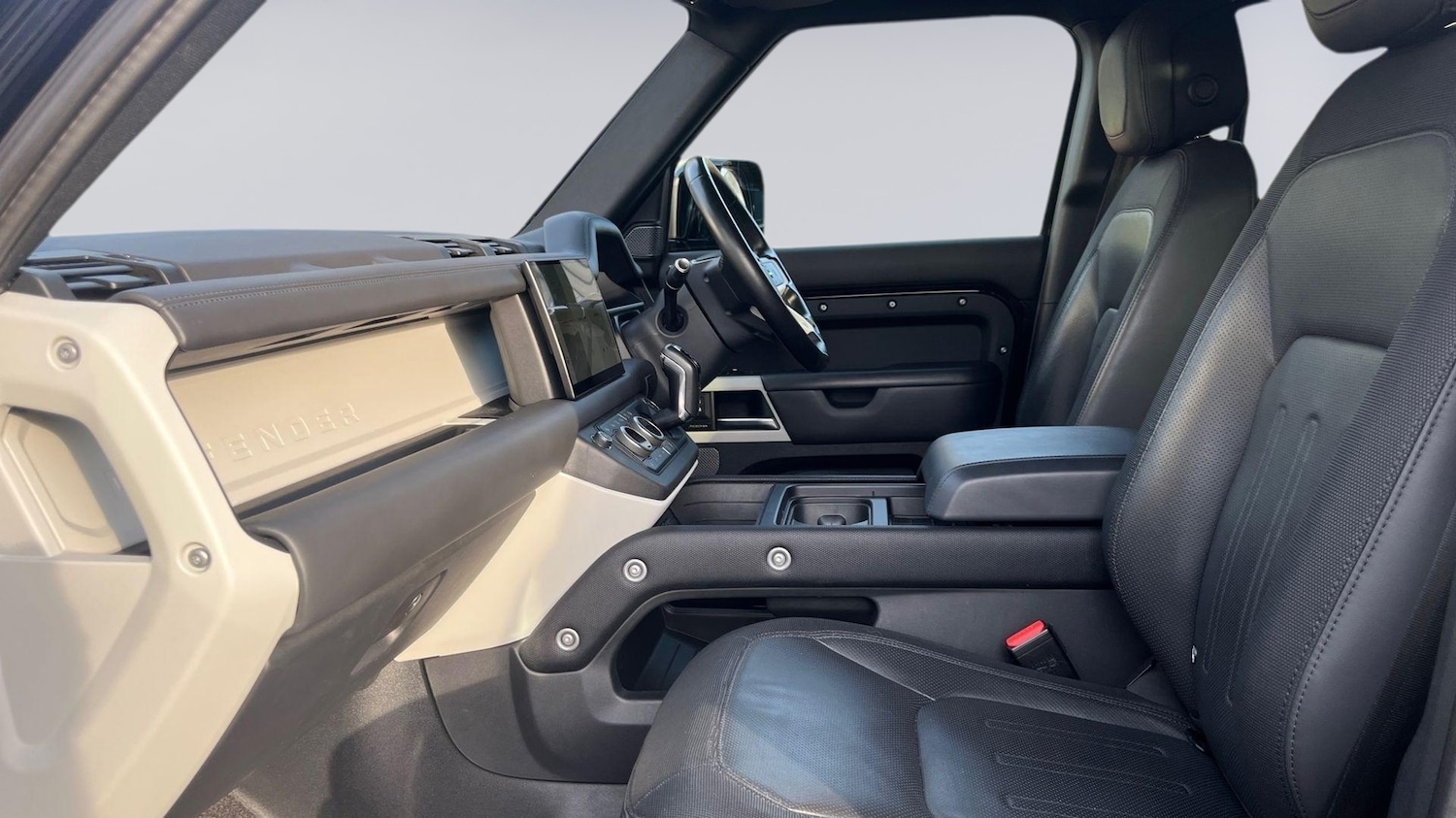 Used Land Rover Defender 2022 for sale - 77177173: Photo 3