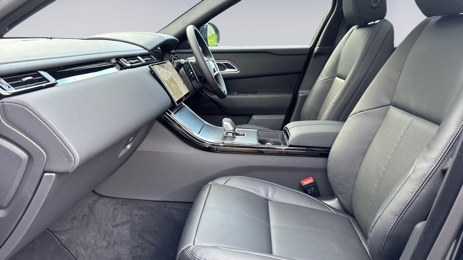 Used Land Rover Range Rover Velar 2026 for sale - 77205039: Photo 3