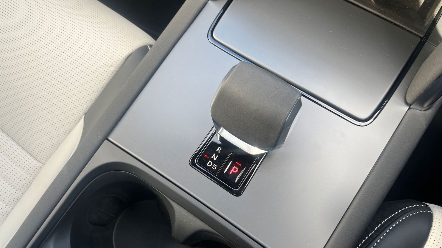 Used Land Rover Discovery Sport 2025 for sale - 76111026: Photo 13