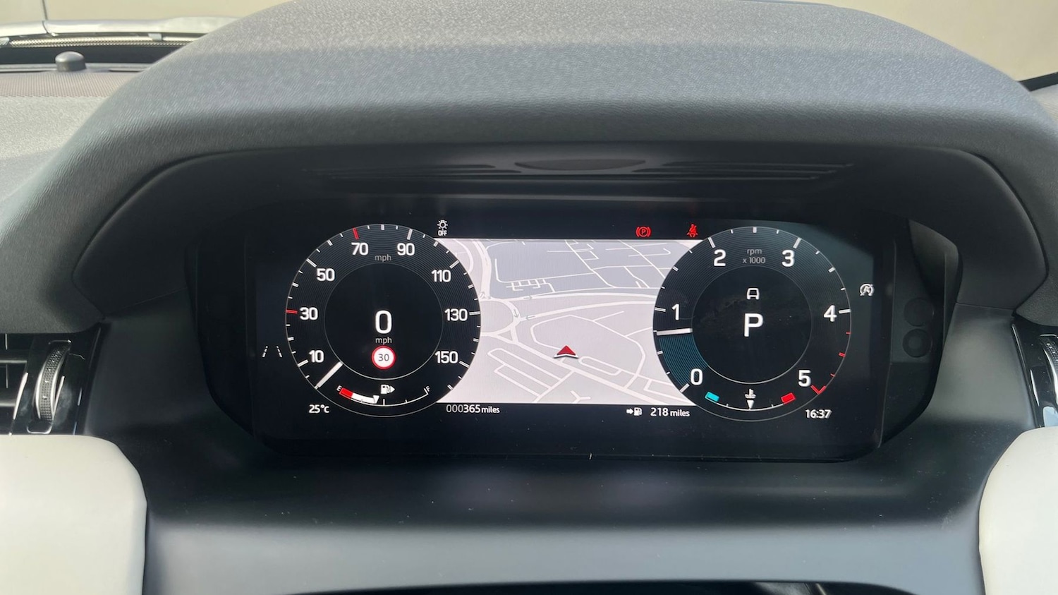 Used Land Rover Discovery Sport 2025 for sale - 76111026: Photo 16