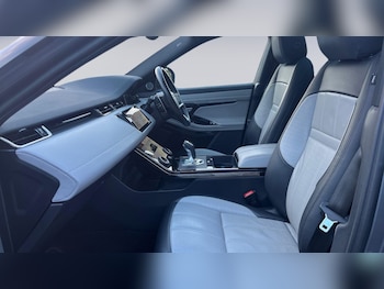 Used Land Rover Range Rover Evoque 2022 for sale - 76692734: Photo