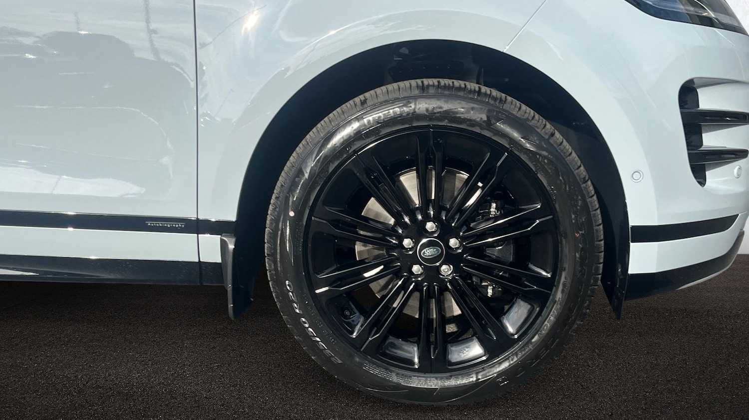 Used Land Rover Range Rover Evoque 2025 for sale - 77177301: Photo 8