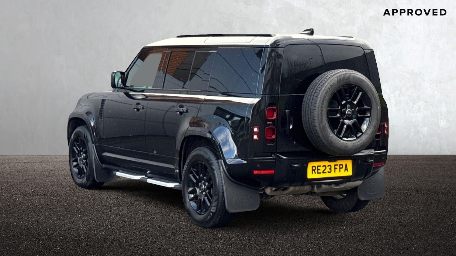 Used Land Rover Defender 110 2023 for sale - 77539390: Photo 2