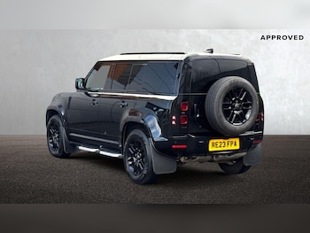 Used Land Rover Defender 110 2023 for sale - 77539390: Photo