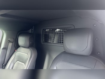 Used Land Rover Defender 110 2023 for sale - 77539390: Photo