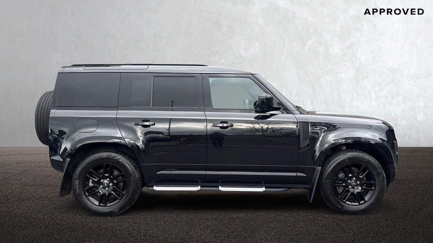 Used Land Rover Defender 110 2023 for sale - 77539390: Photo 5