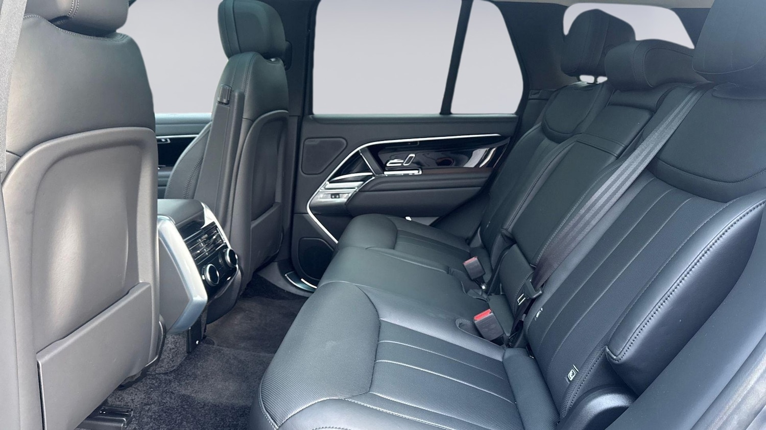 Used Land Rover Range Rover 2025 for sale - 77132788: Photo 4