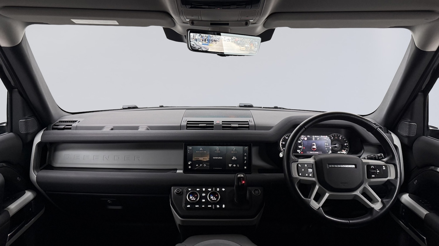 Used Land Rover Defender 2023 for sale - 76937331: Photo 9