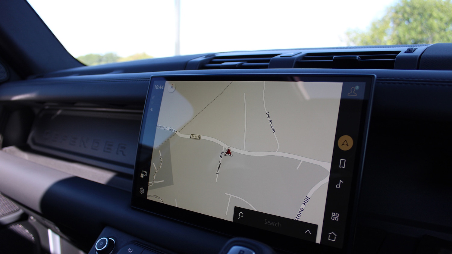 Used Land Rover Defender 2024 for sale - 76837665: Photo 11