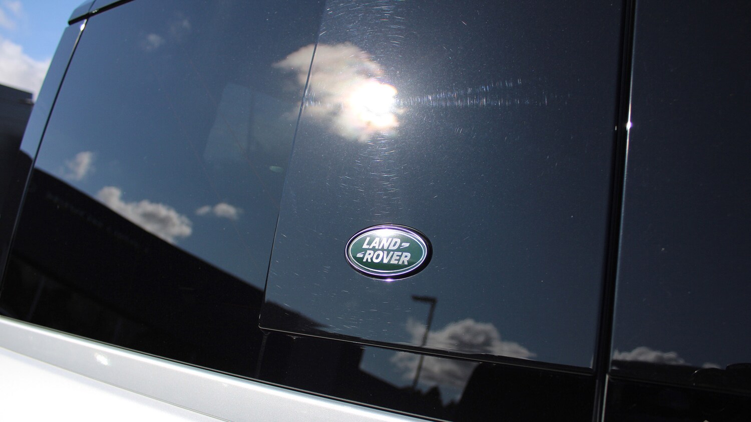 Used Land Rover Defender 2024 for sale - 76837665: Photo 29