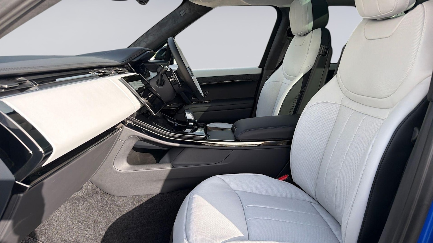 Used Land Rover Range Rover Sport 2026 for sale - 78088142: Photo 3