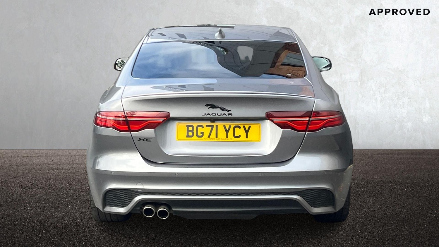 Used Jaguar XE 2021 for sale - 76937227: Photo 6