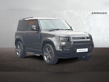 Used Land Rover Defender 90 2023 for sale - 78021718: Photo