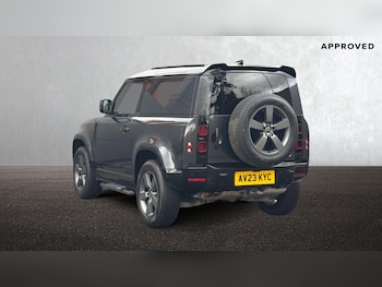 Used Land Rover Defender 90 2023 for sale - 78021718: Photo