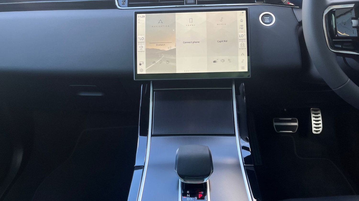 Used Land Rover Range Rover Evoque 2025 for sale - 77177021: Photo 14