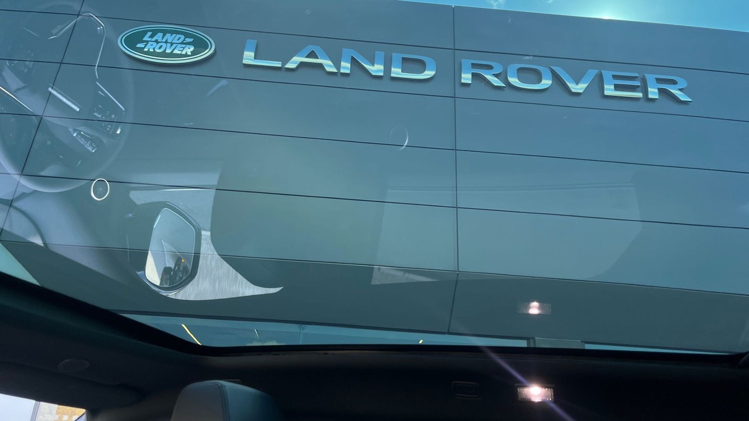Used Land Rover Range Rover Evoque 2025 for sale - 77177021: Photo 21