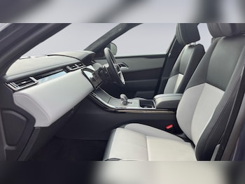 Used Land Rover Range Rover Velar 2025 for sale - 77177327: Photo