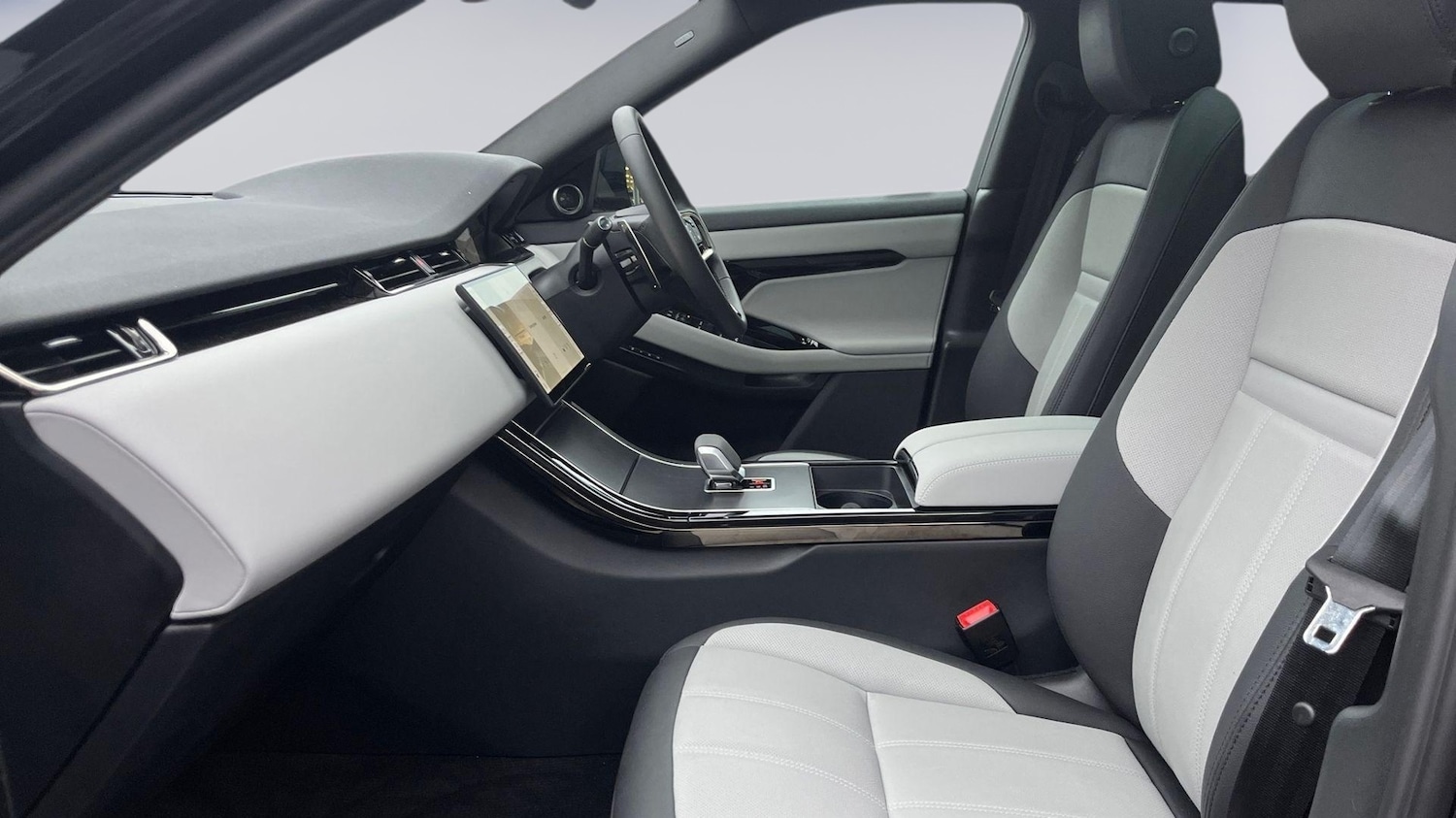 Used Land Rover Range Rover Evoque 2025 for sale - 77539383: Photo 3