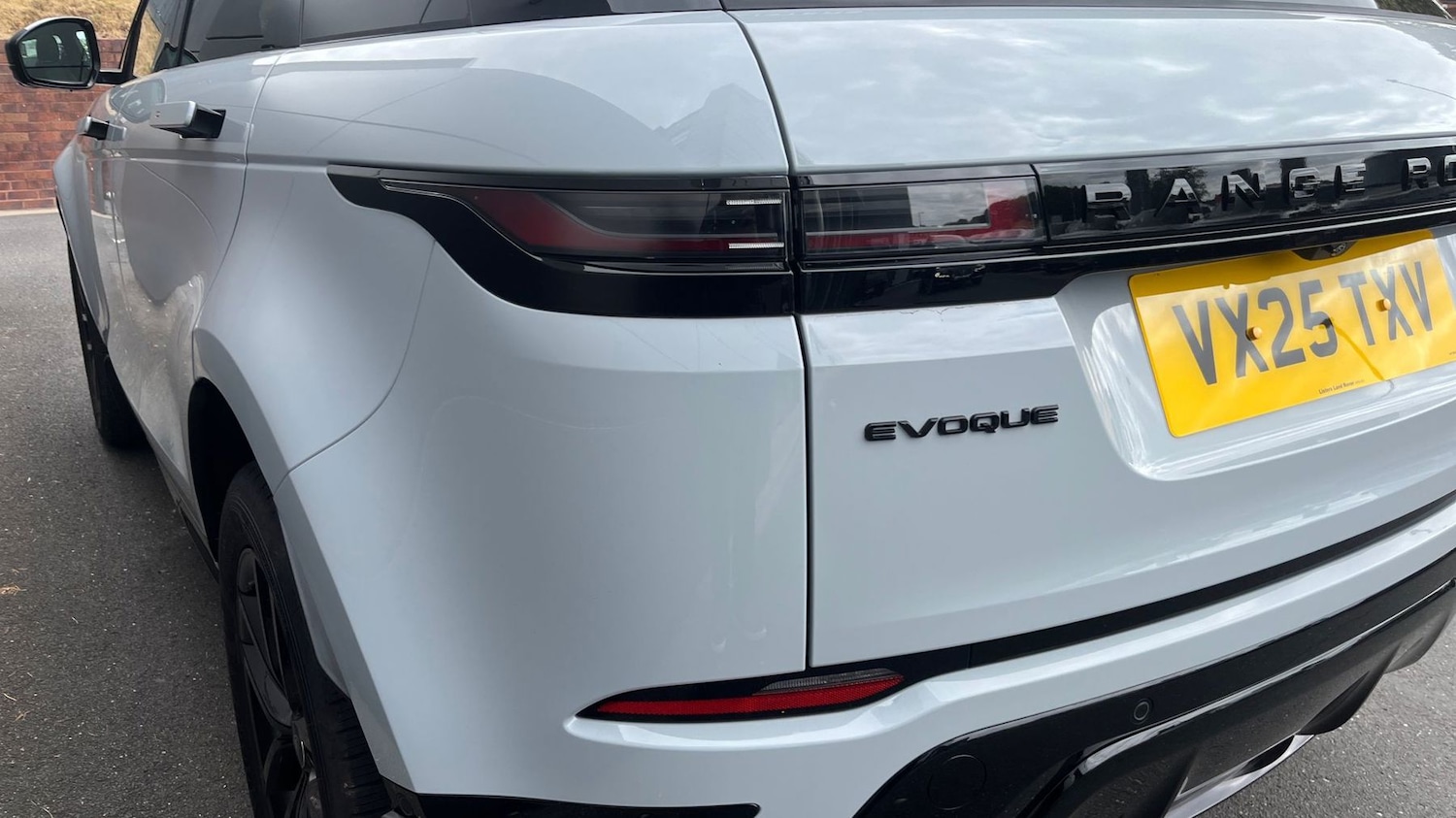 Used Land Rover Range Rover Evoque 2025 for sale - 77176846: Photo 19
