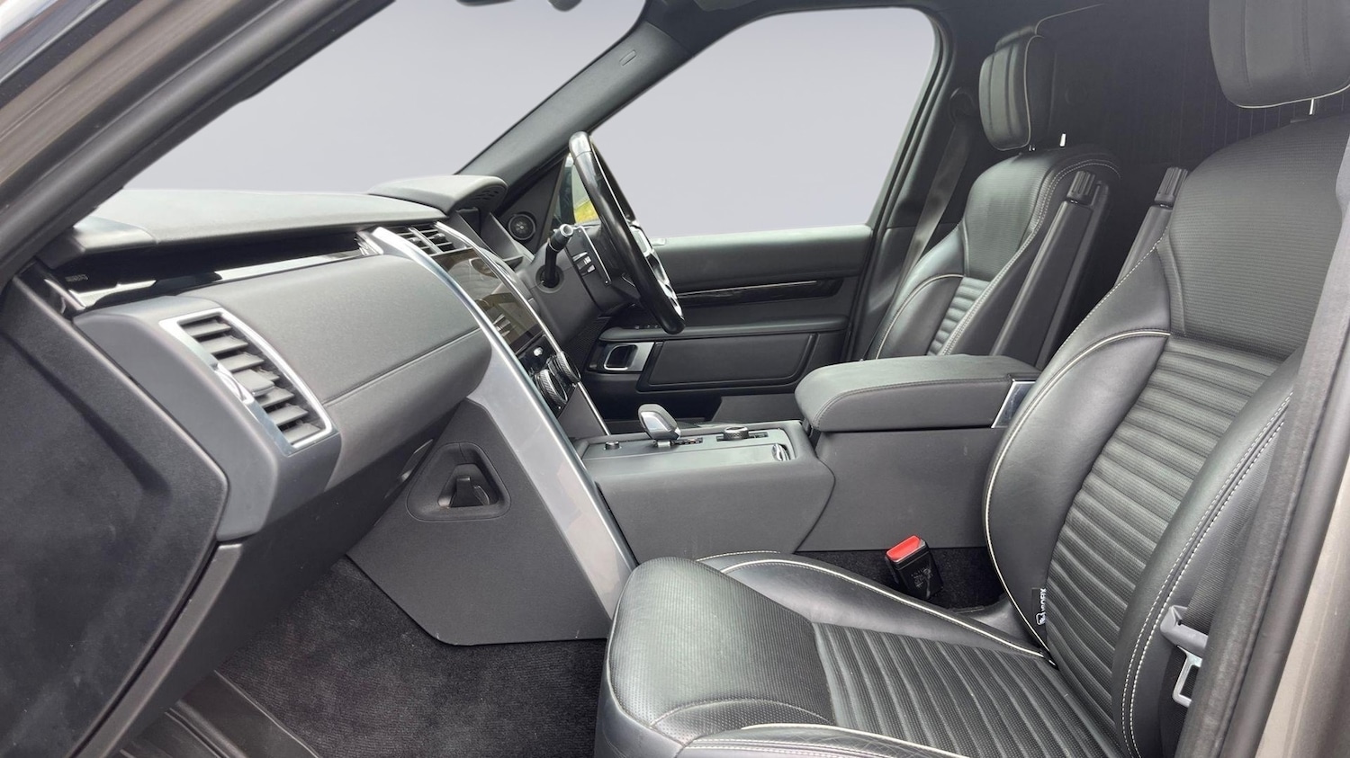 Used Land Rover Discovery 2021 for sale - 76110978: Photo 3